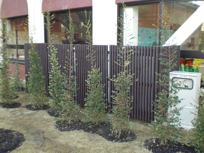 エコマウッド-フェンス